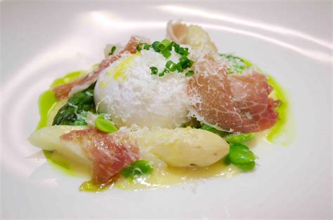 dutch-white-asparagus-recipe-food-republic image
