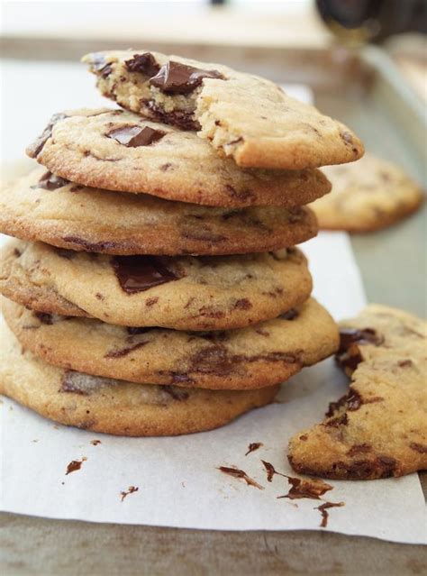 chewy-chocolate-chip-cookies-the-best-ricardo image