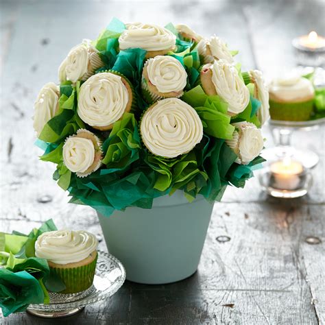 cupcake-bouquet-pillsbury-baking image