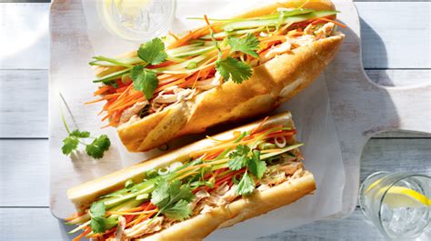 vietnamese-chicken-sandwich-from-ricardo-iga image