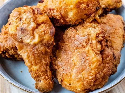 how-to-make-popeyes-spicy-chicken image