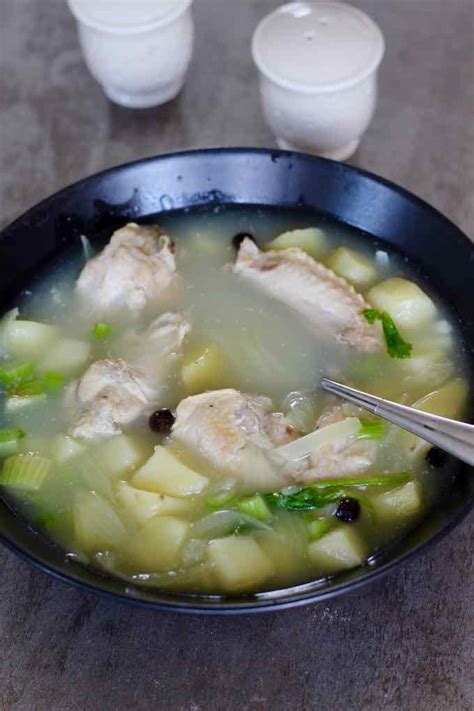 chicken-souse-traditional-bahamian-recipe-196-flavors image