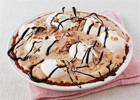 mississippi-mud-ice-cream-pie-recipe-the-spruce-eats image
