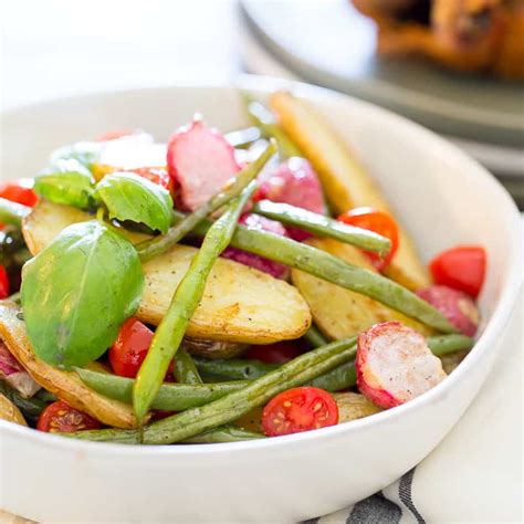 healthy-potato-salad-fingerling-potato-salad-with image
