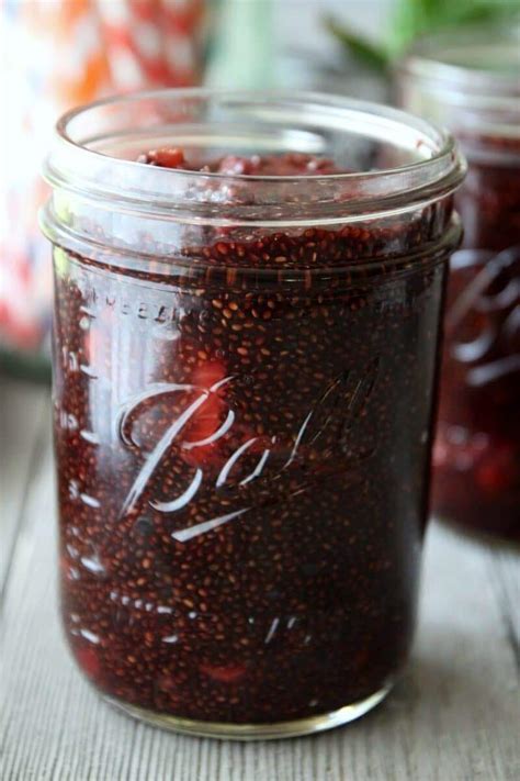 elderberry-and-strawberry-jam-recipe-mommypotamus image