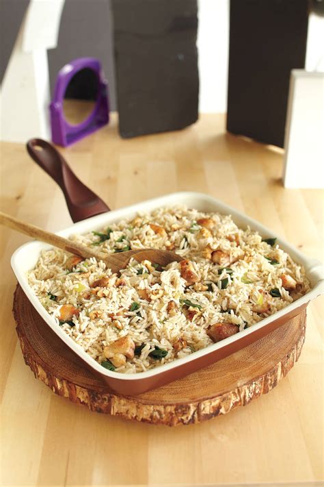 chicken-pilaf-with-spinach-and-walnuts-canadian-living image