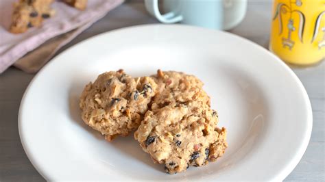 healthy-fruit-and-nut-breakfast-cookies-todaycom image