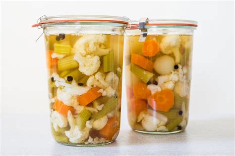 giardiniera-italian-pickled-vegetables image