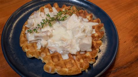 waffles-with-chicken-gravy-a-perfect-recipe-for-leftover image