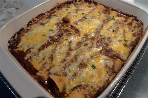 at-mimis-table-cheesy-enchiladas-in-mole image