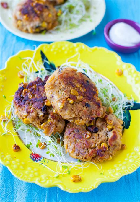 corn-chip-crusted-southwestern-salmon-cakes-with image