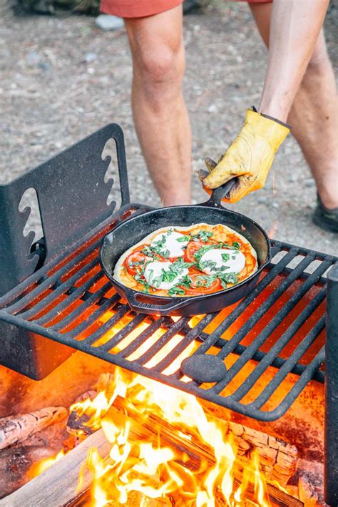 how-to-make-campfire-pizza-from-scratch-fresh-off-the image