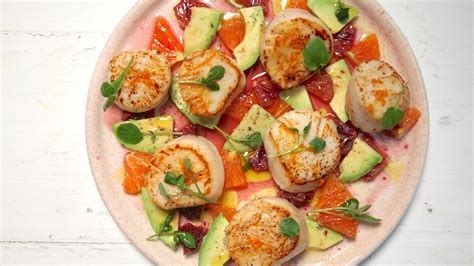 seared-scallops-with-oranges-and-avocados image