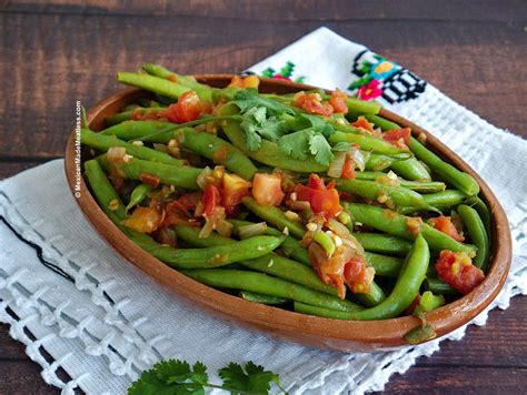 the-easiest-mexican-green-beans-ejotes-a-la-mexicana image