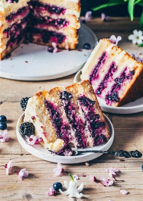 lemon-blueberry-cake-vegan-layer-cake-bianca image
