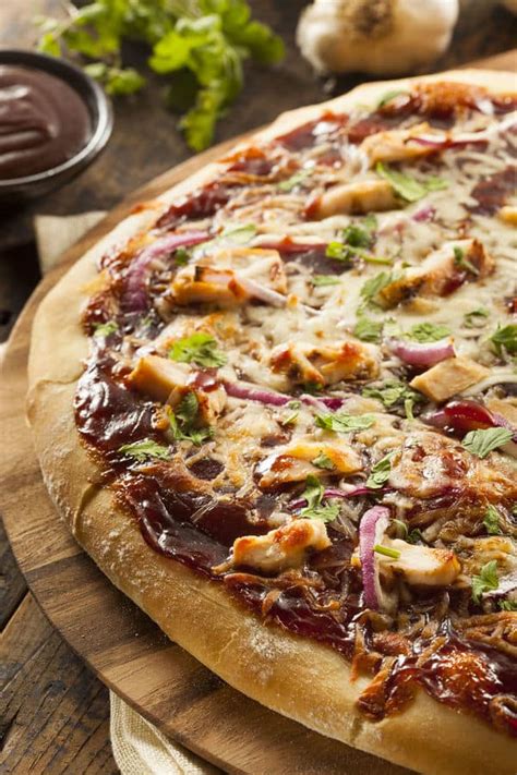 easy-pizza-recipe-smoky-bbq-chicken-pizza-12 image