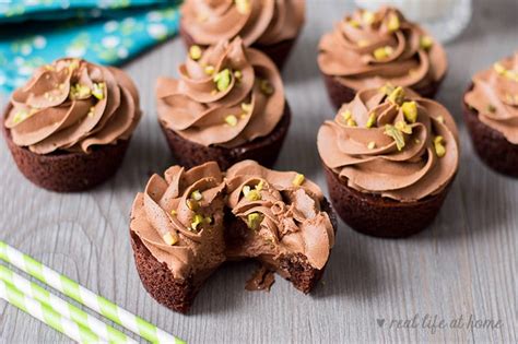chocolate-nutella-cupcakes-recipe-with-chocolate image