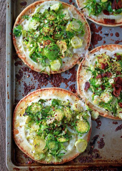 23-easy-and-inexpensive-meals-you-can-make-with-pita image