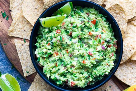 mexican-guacamole-recipe-the-kitchen-girl image