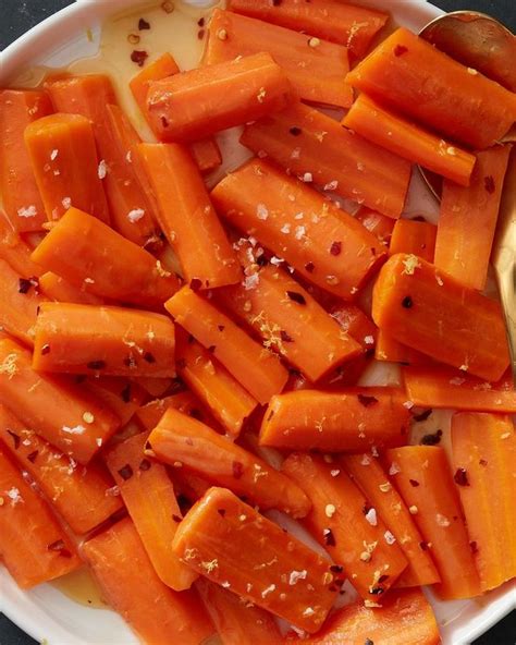 steamed-carrots-with-hot-honey-butter image