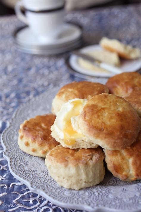 learn-to-make-devonshire-cream-scones-for-an-authentic image