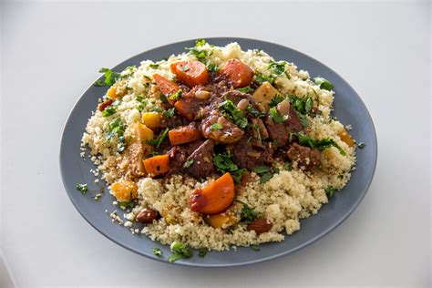 how-to-make-moroccan-lamb-couscous-at-home image