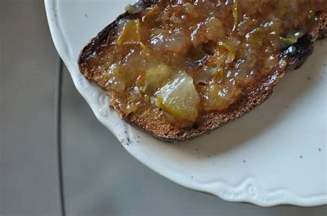 pear-vanilla-jam-food-in-jars image