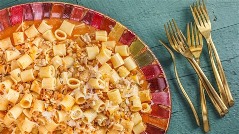 rachaels-chicken-and-vegetable-ragu-with-rigatoni image