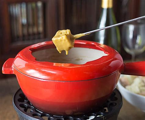 guinness-and-cheddar-fondue-analidas-ethnic-spoon image