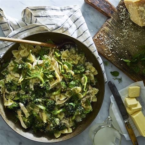 farfalle-with-chicken-broccoli-all-of-the-herbs image