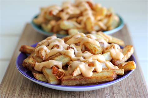 garlic-cheese-fries-damn-delicious image
