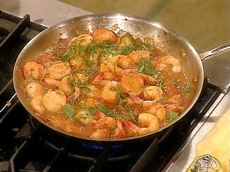 how-to-make-venetian-shrimp-and-scallops image