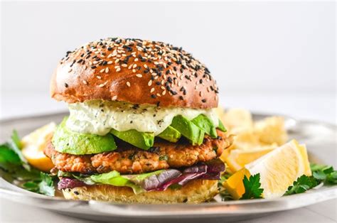 green-goddess-salmon-burgers-never-not-hungry image