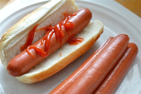 how-to-make-hot-dogs-in-a-crock-pot image