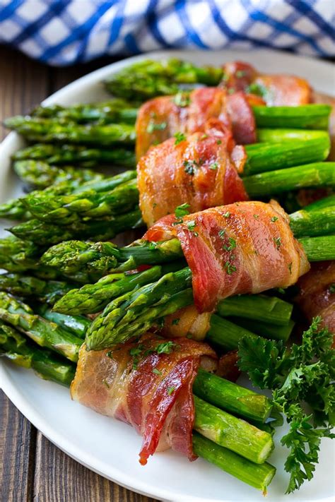 bacon-wrapped-asparagus-dinner-at-the-zoo image