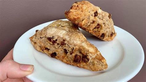 recipe-date-and-orange-scones-from-hauora-stuffconz image