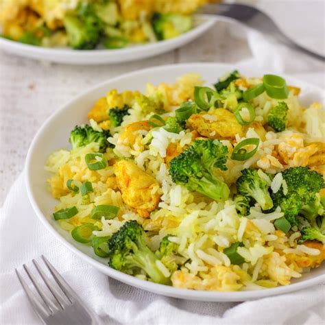 chicken-broccoli-fried-rice-recipe-happy-foods-tube image