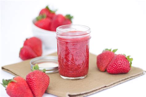 easy-strawberry-jam-recipe-runner image