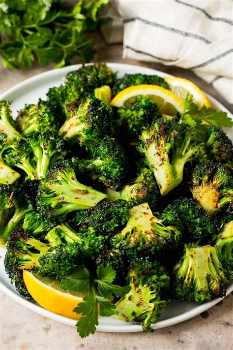 grilled-broccoli-recipe-dinner-at-the-zoo image
