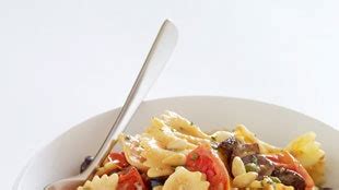 pasta-with-kalamata-olives-and-roasted-cherry-tomato image