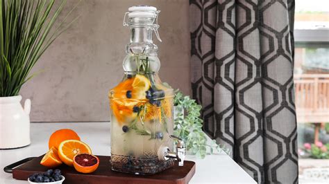 thirst-quenching-blueberry-orange-water-infusion-with image