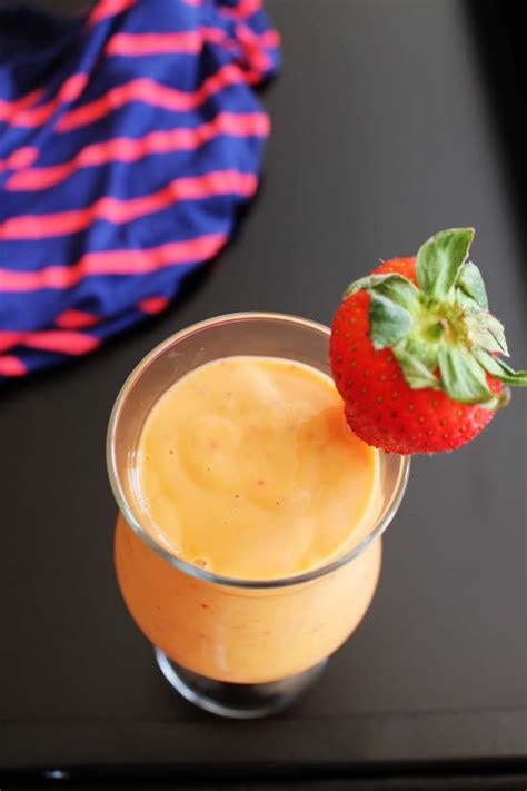 strawberry-mango-smoothie-spice-up-the-curry image