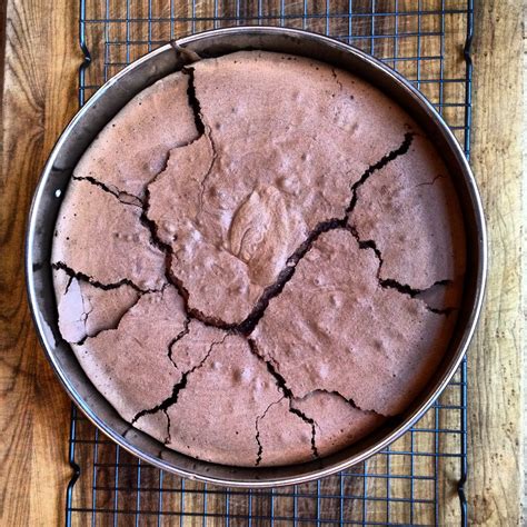 alice-eats-sunken-dark-chocolate-cake-the-messy image