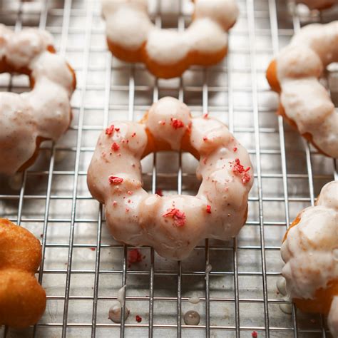 mochi-donut-recipe-crispy-chewy-pon-de-ring-donuts image