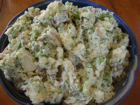 creamy-dill-and-chive-potato-salad-epicurean-vegan image