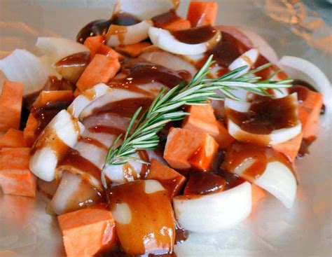 bbq-chicken-hobo-dinner-sweet-potato-chicken-foil image