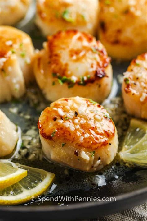 seared-scallops-with-garlic-butter image