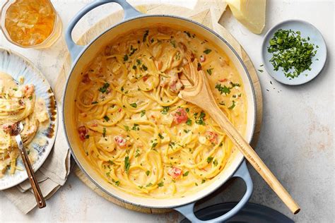 how-to-make-easy-cheesy-chicken-spaghetti-taste-of image