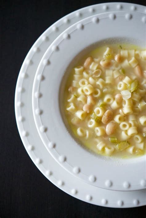 tuscan-white-bean-soup-carries-experimental-kitchen image