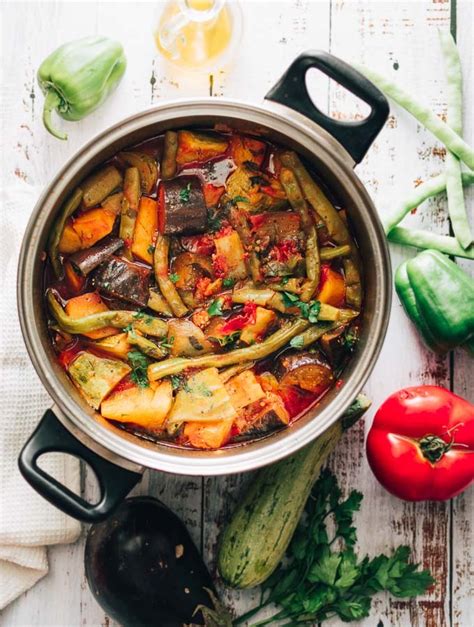 greek-vegetable-stew-vegan-gluten-dairy-free image